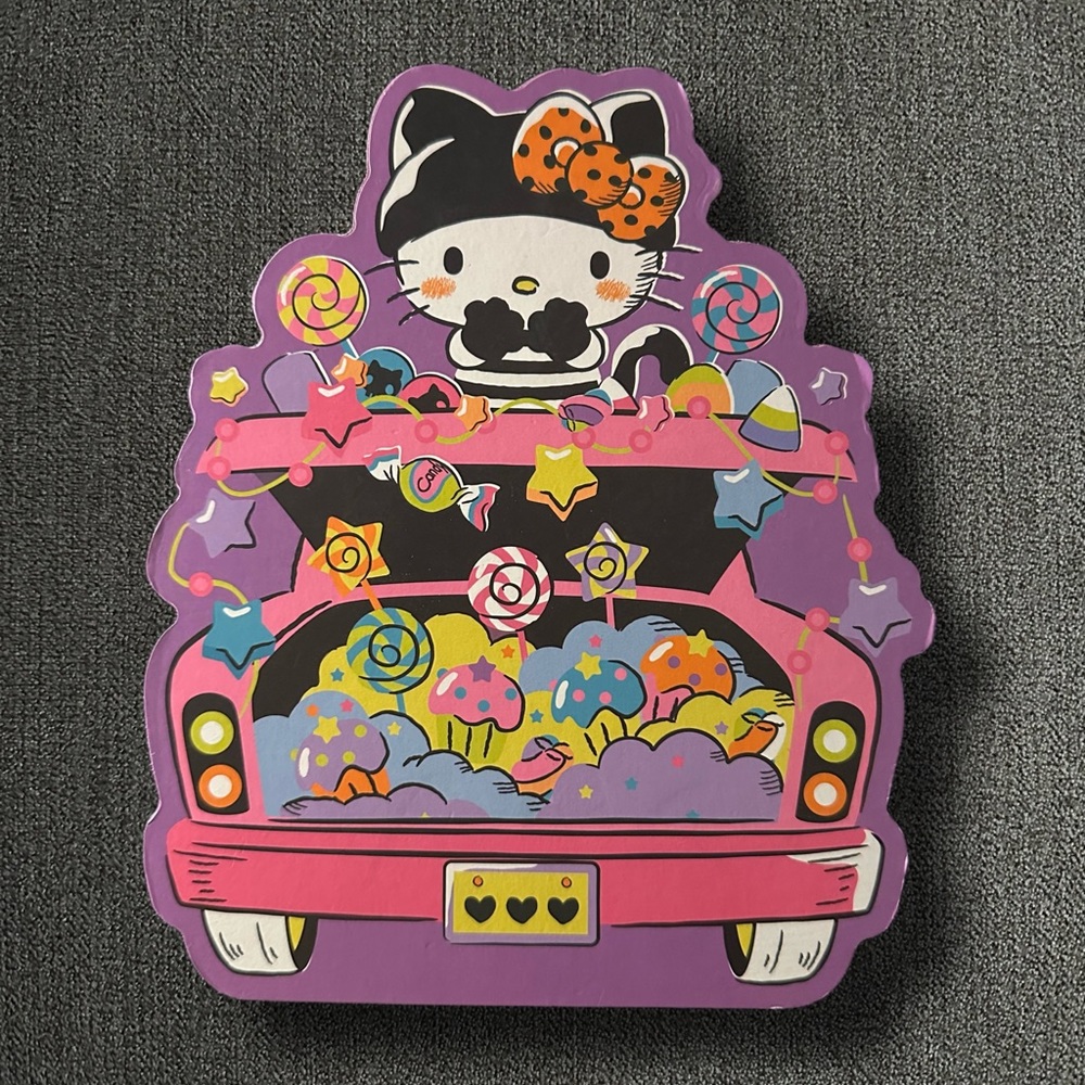 Hello Kitty Halloween Wooden Decor